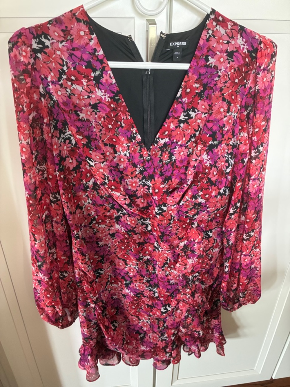 Express Pink Red Purple Floral V-Neck Mini Dress